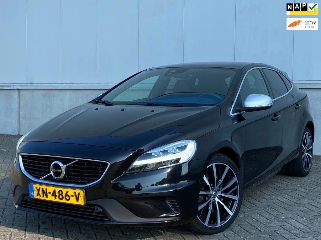 Volvo V40 1.5 T3 Polar+ Sport NAP I AUTOMAAT I PANORAMA I LM, Auto's, Volvo, Dealer onderhouden, Euro 6, 4 cilinders, 700 kg