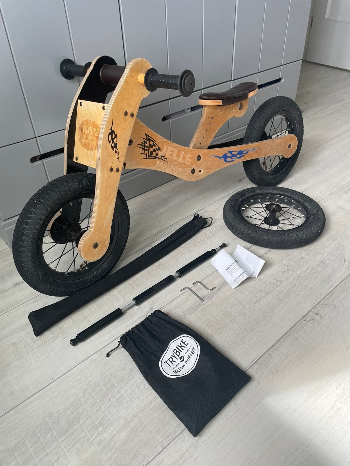 Tri bike loopfiets/ 3 wieler, Kinderen en Baby's, Speelgoed | Buiten | Voertuigen en Loopfietsen, Ophalen, Gebruikt, Loopfiets