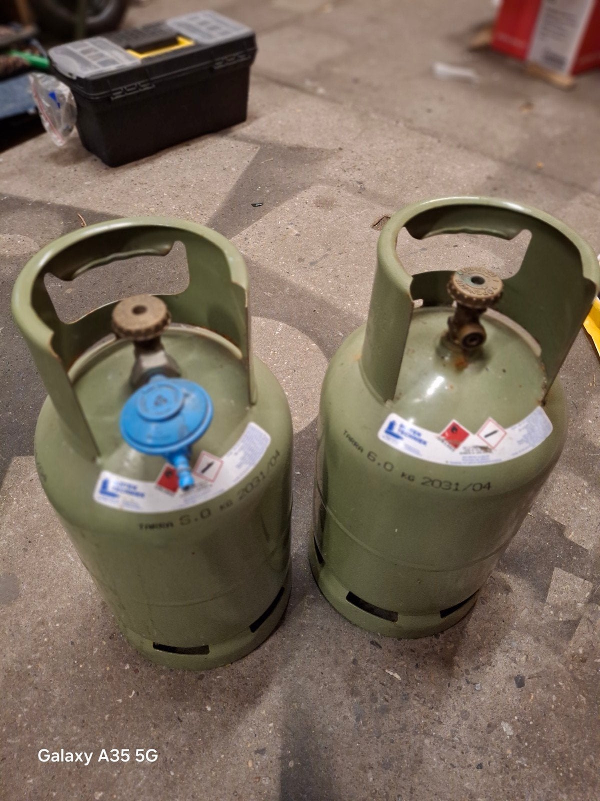 Twee gasflessen (5kg en 6kg) - Trega, Ophalen of Verzenden, Gebruikt