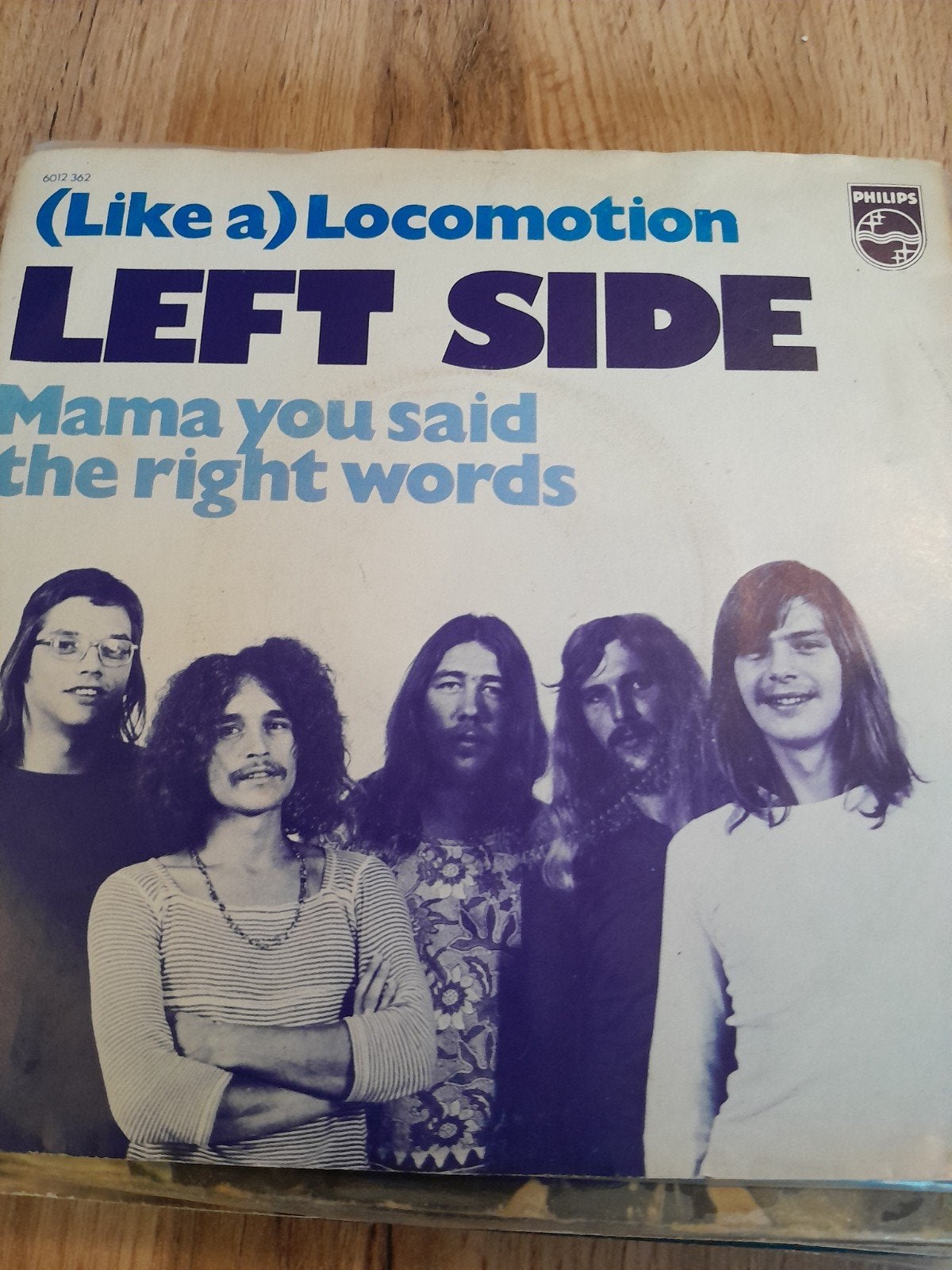 Left side 7 inch locomotion, Cd's en Dvd's, Vinyl Singles, Ophalen of Verzenden, Zo goed als nieuw, Pop
