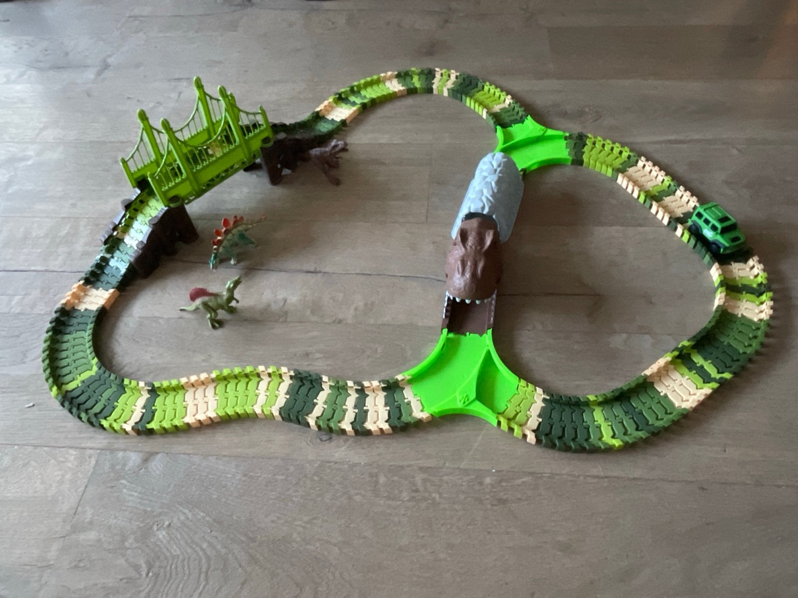Dino Racebaan met Auto en Accessoires, Zelf te bouwen, Elektrisch, Ophalen, Overige merken