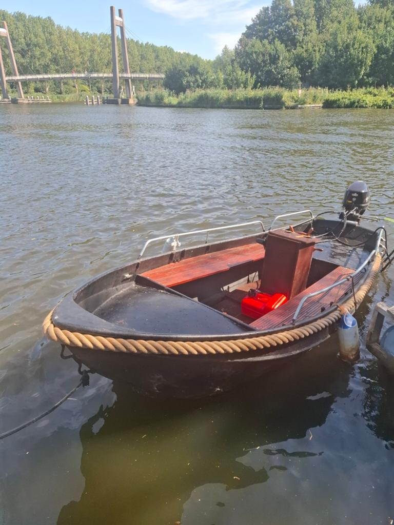 CONSOLE BOOT  met Nieuwe Motor, Watersport en Boten, Gebruikt, Tot 1.00 meter, Elektrische start, Reddingssloep