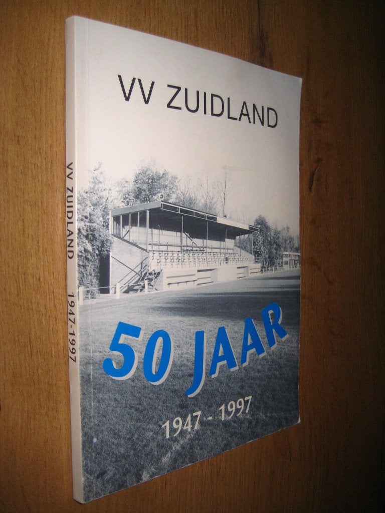 vv zuidland 50 jaar 1947-1997 (voetbal), Boeken, Ophalen of Verzenden, Zo goed als nieuw, Balsport
