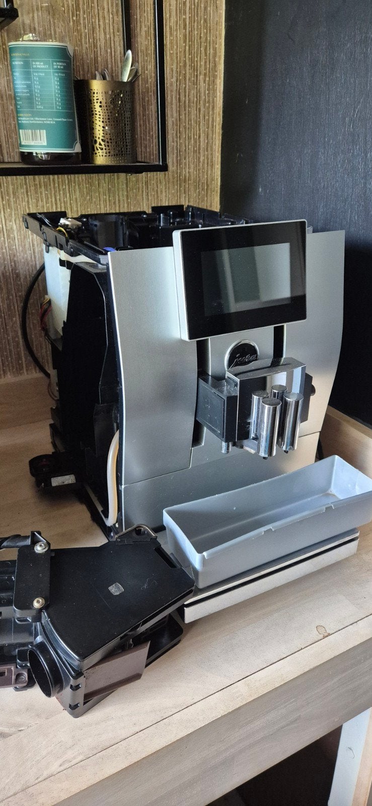 Jura Z8 defect - voor onderdelen of reparatie, Ophalen, Afneembaar waterreservoir, Gebruikt, Koffiemachine