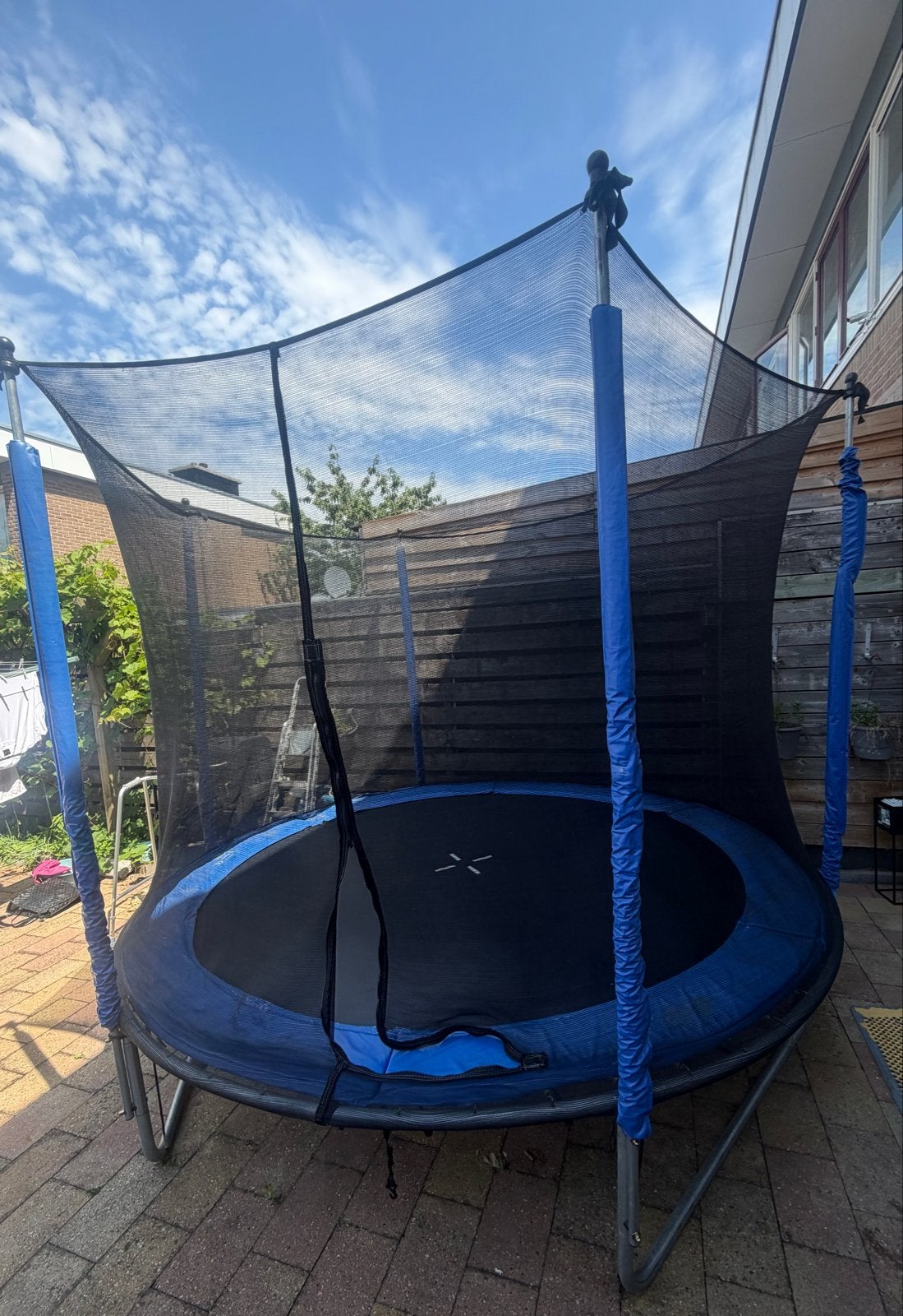 Trampoline met veiligheidsnet - Blauw/Zwart, Ophalen of Verzenden, Gebruikt