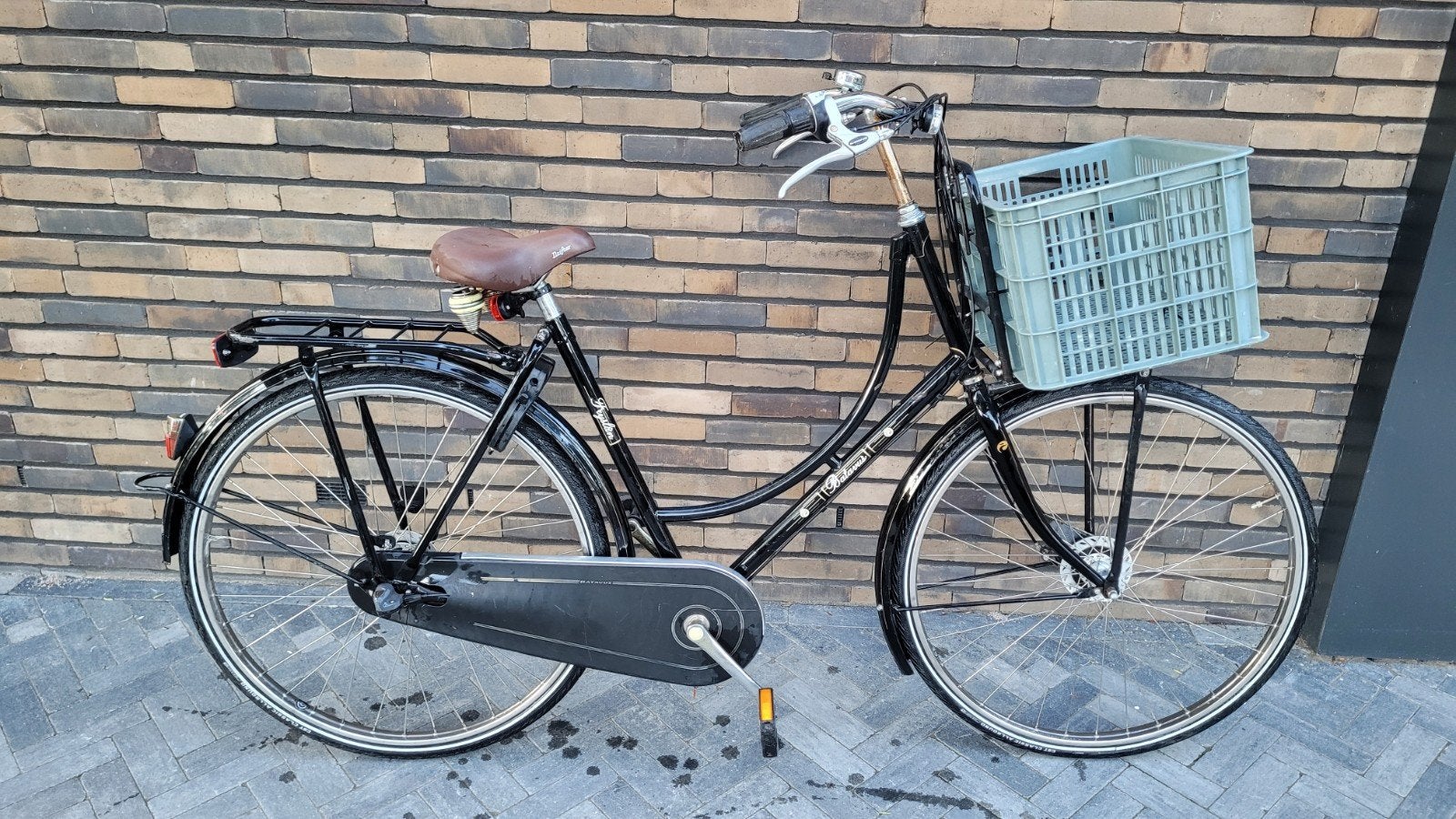 Batavus Fryslan damesfiets - Framemaat 56, 3 versnellingen, Ophalen, Versnellingen, Batavus, Trommelrem