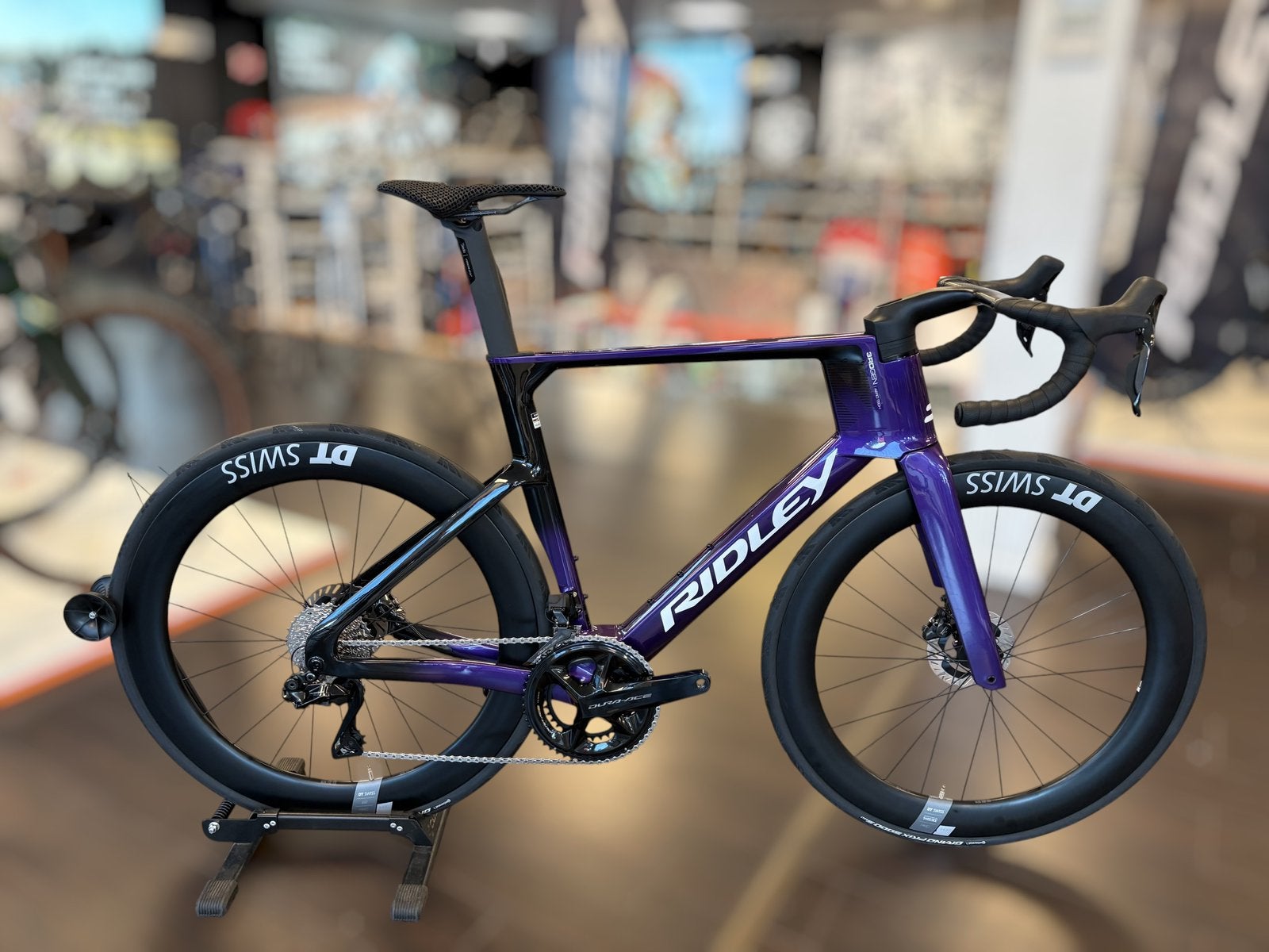 Noah Fast 3.0 carbon aero, M, Dura Ace Di2, DT Swiss, SALE, Carbon, Nieuw, Info, Meer dan 20 versnellingen