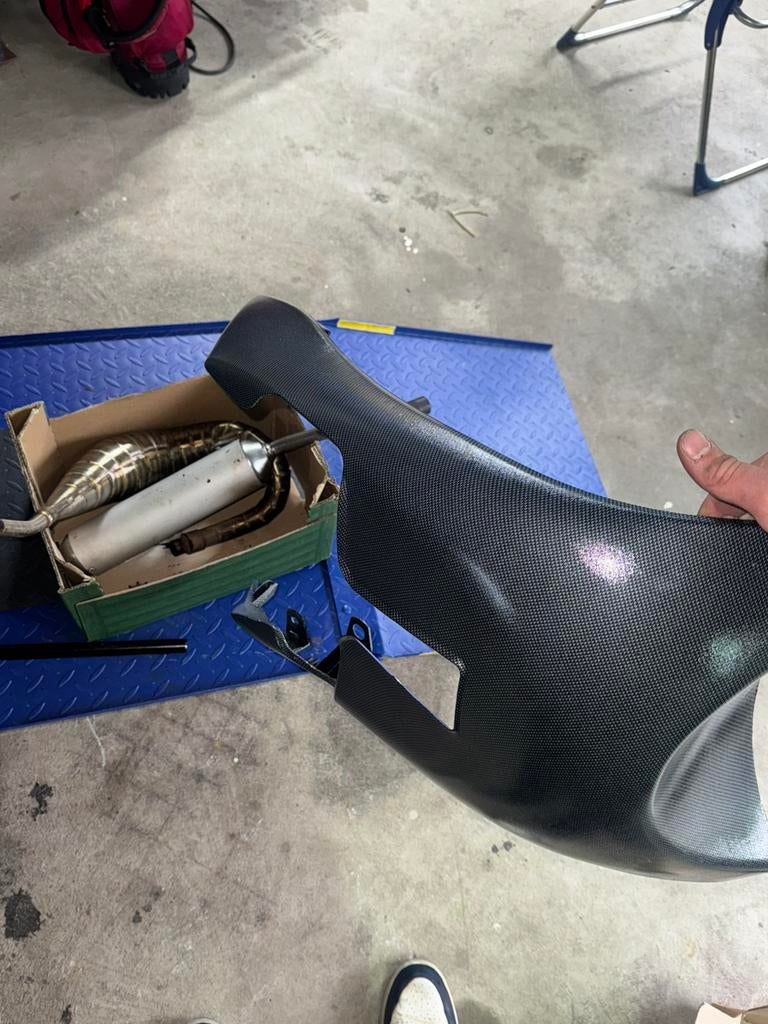 Carbonlook onderkuip zip zgan, Ophalen of Verzenden, Zo goed als nieuw, Overige typen, Piaggio