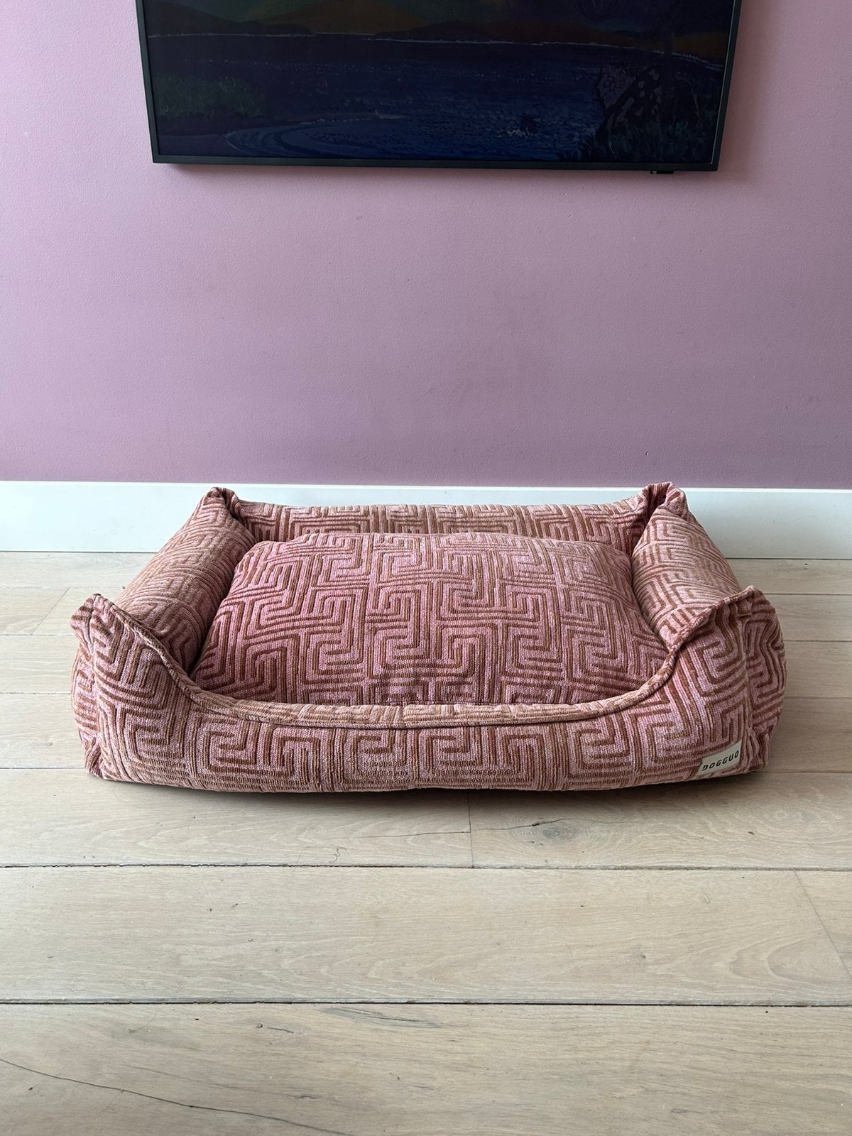 Dogguo  Hondenmand MAZE-SOFA-PINK/BROWN-L (100X78X20 cm), Ophalen, Zo goed als nieuw, Polyester