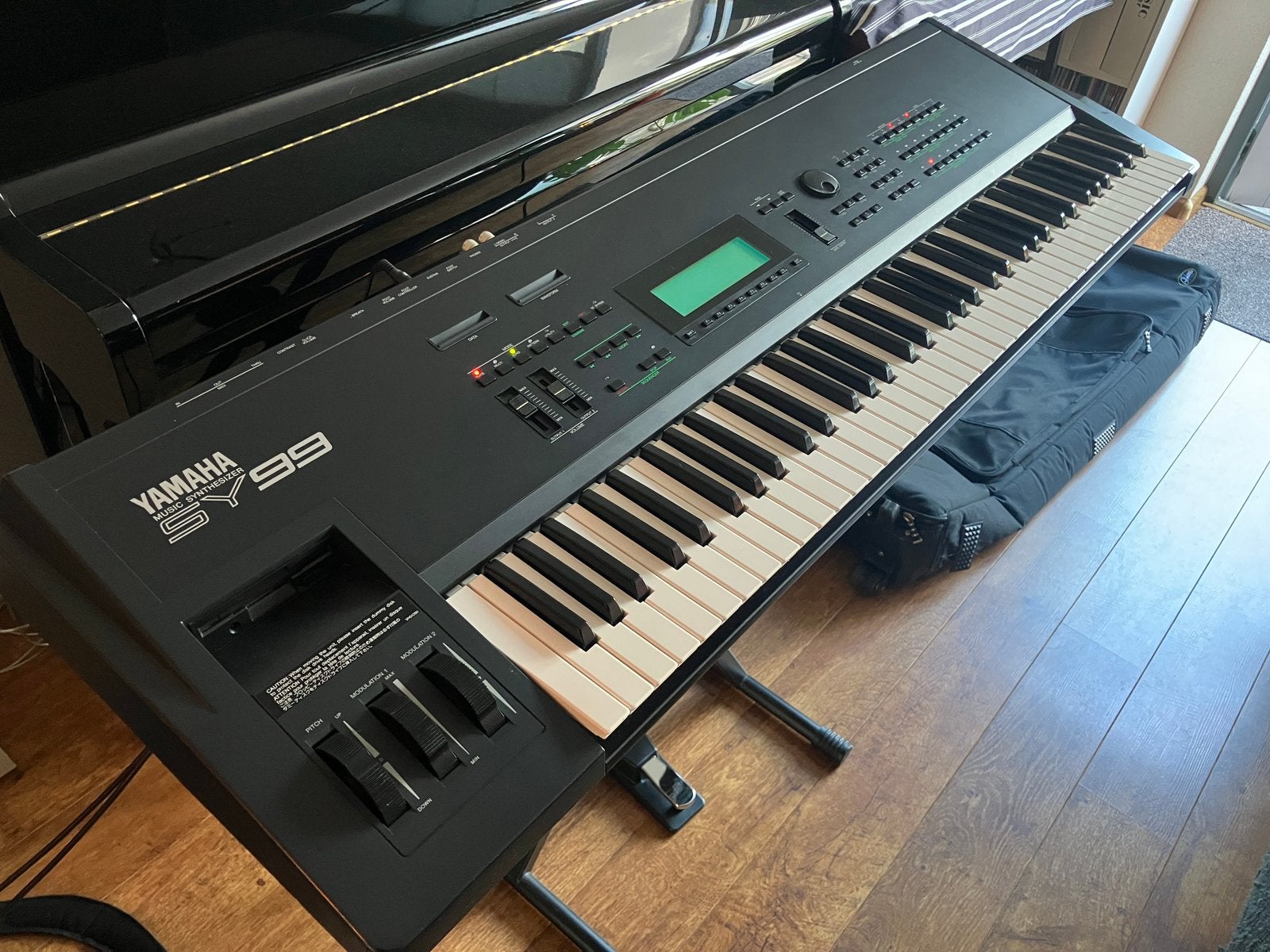 Yamaha SY-99, Ophalen, Yamaha, Zo goed als nieuw, Met koffer of flightcase
