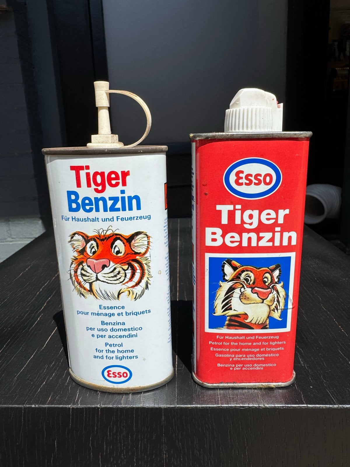 Vintage Esso Tiger Benzin blikken - Verzamelaarsobject, Verzamelen, Ophalen, Gebruikt, ., .
