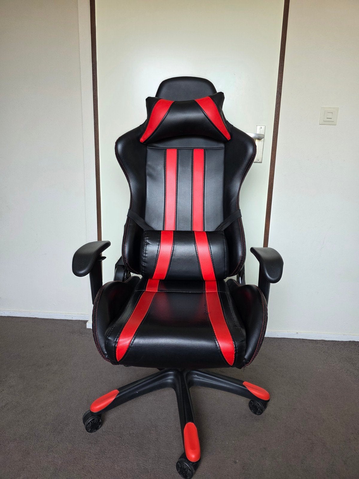 Gaming Bureaustoel Zwart/Rood - Comfortabel en Ergonomisch, Huis en Inrichting, Bureaustoelen, Ophalen, Gaming bureaustoel, Gebruikt