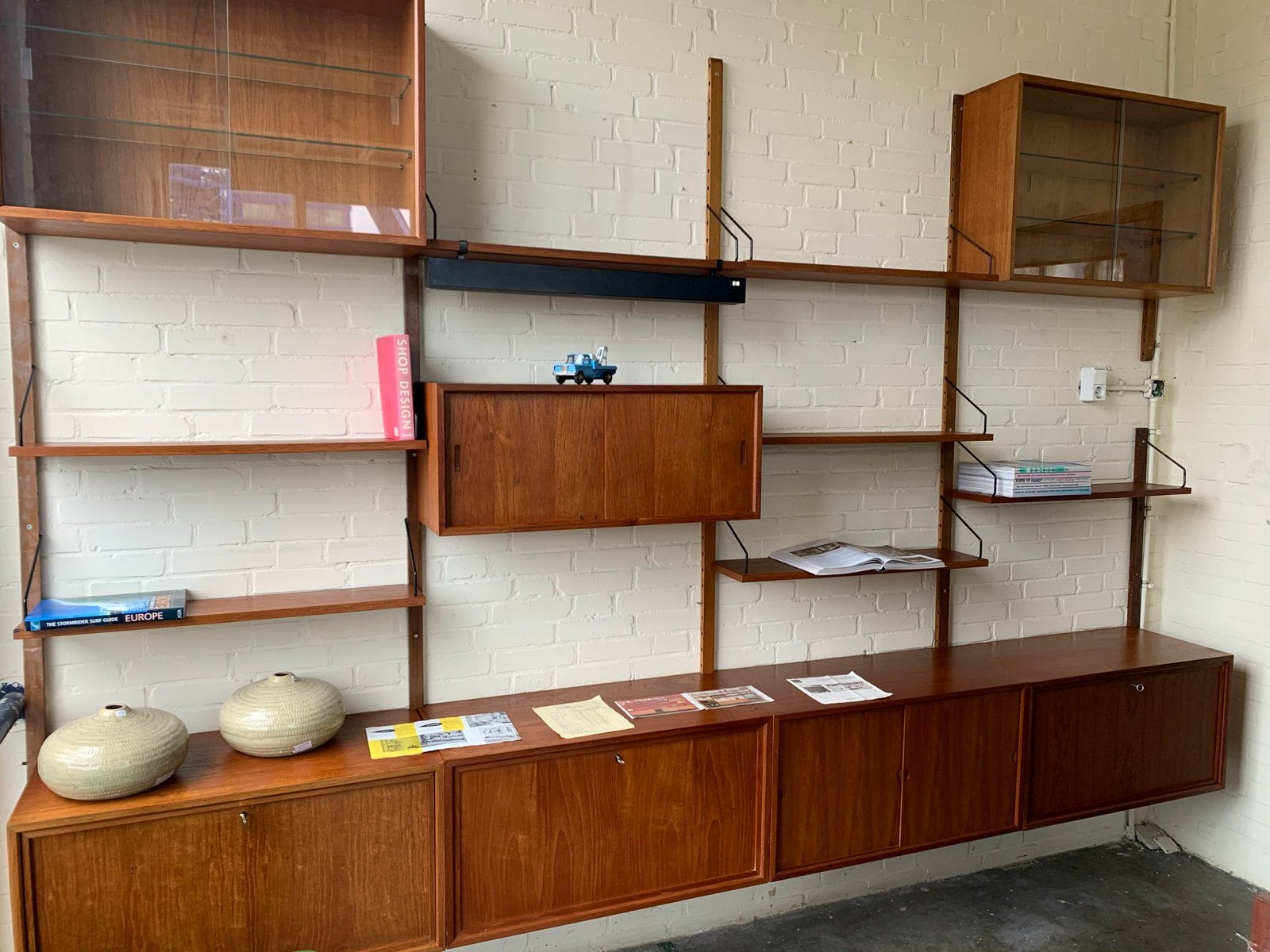 Poul Cadovius by Royal System vintage modulair wandsysteem, Huis en Inrichting, Kasten | Wandmeubels, Gebruikt, 200 cm of meer