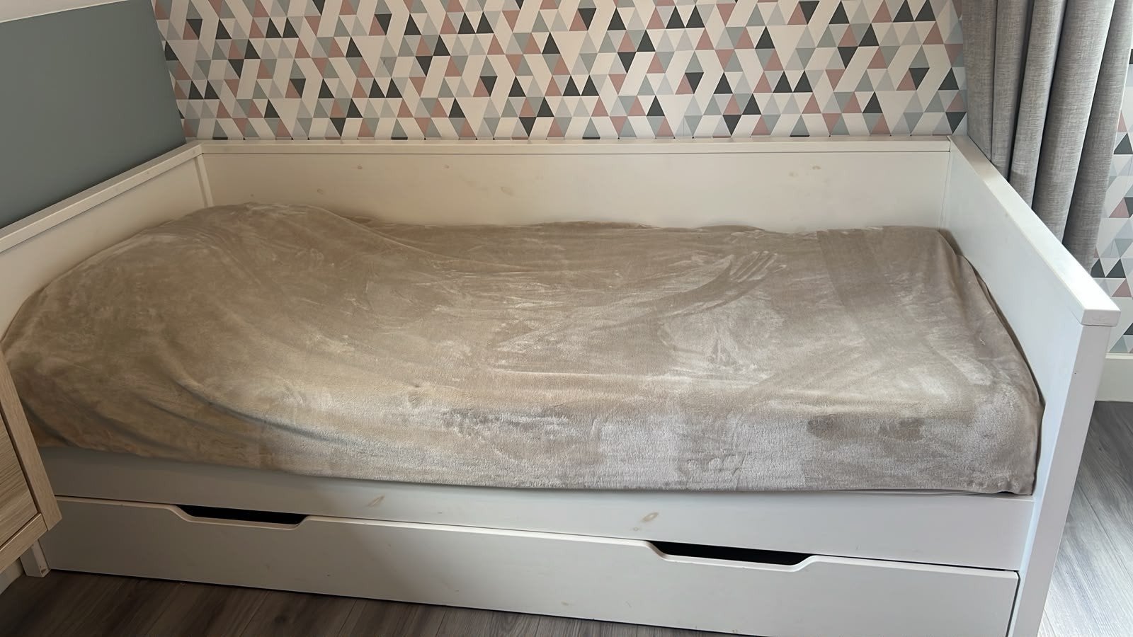 Wit eenpersoonsbed met lades, Ophalen, Gebruikt, 90 cm, Eenpersoons