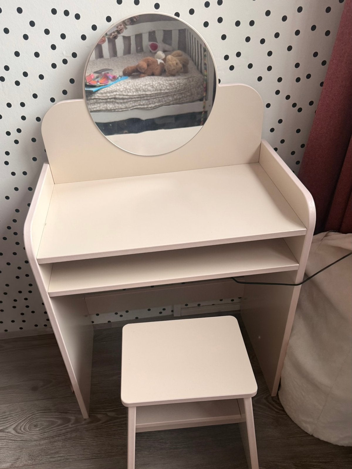 Petit Amelie kaptafel Belle - hout, roze met krukje., Ophalen, 50 tot 100 cm, Zo goed als nieuw, Minder dan 100 cm