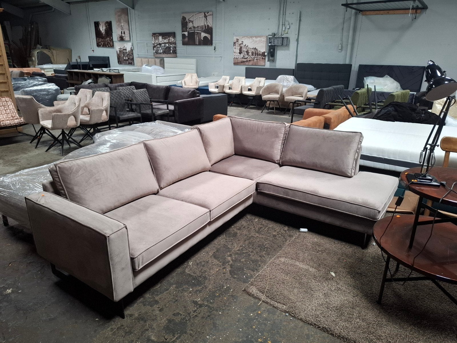 Luxe hoekbank B250 X L190 lichtgrijs, Huis en Inrichting, Roxxz design, Spaarneweg 75b Cruquius, Hoekbank, Ophalen of Verzenden