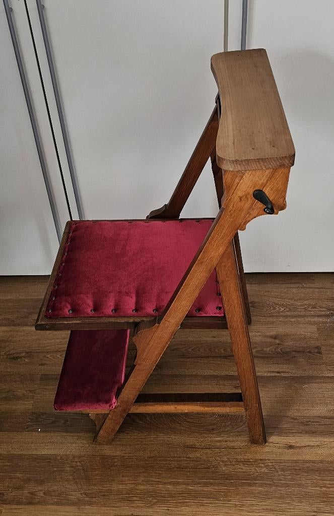vintage kerkstoel met rood velours, Antiek en Kunst, Ophalen