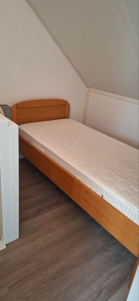 1 persoon bed met auping metalen bedbodem en pullman matras, Huis en Inrichting, Gebruikt, 90 cm, Eenpersoons, Ophalen of Verzenden