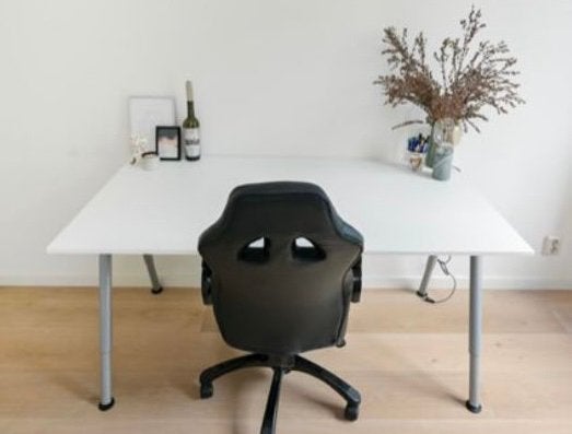 Bureau in hoogte verstelbaar, Ophalen, In hoogte verstelbaar, Zo goed als nieuw