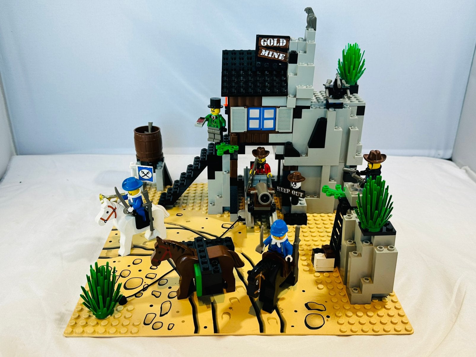 Lego 6761  Bandit's Secret Hide-Out, Gebruikt, Overige thema's, Lego, Compleet