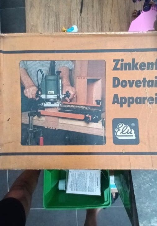 Elu Zinkenfreesapparaat - Dovetailing Equipment, Ophalen, Gebruikt, Elektrisch, Bovenfrees