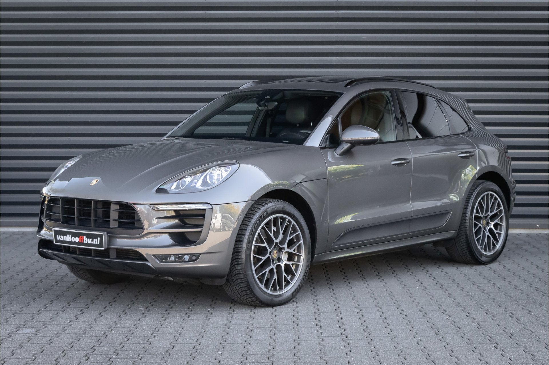 Porsche Macan 3.0 D S Sport Design - Pano - Luchtvering, Auto's, Automaat, Gebruikt, 258 pk, Leder