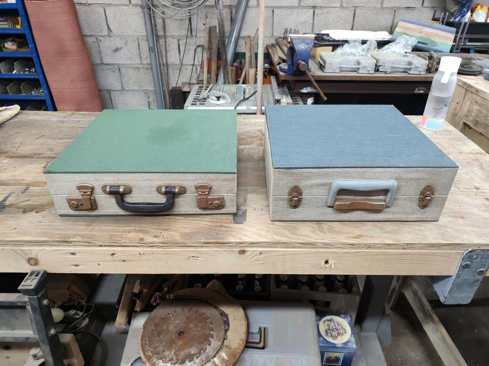 Vintage platenkoffers 25 & 22, Audio, Tv en Foto, Platenspelers, Ophalen, Gebruikt
