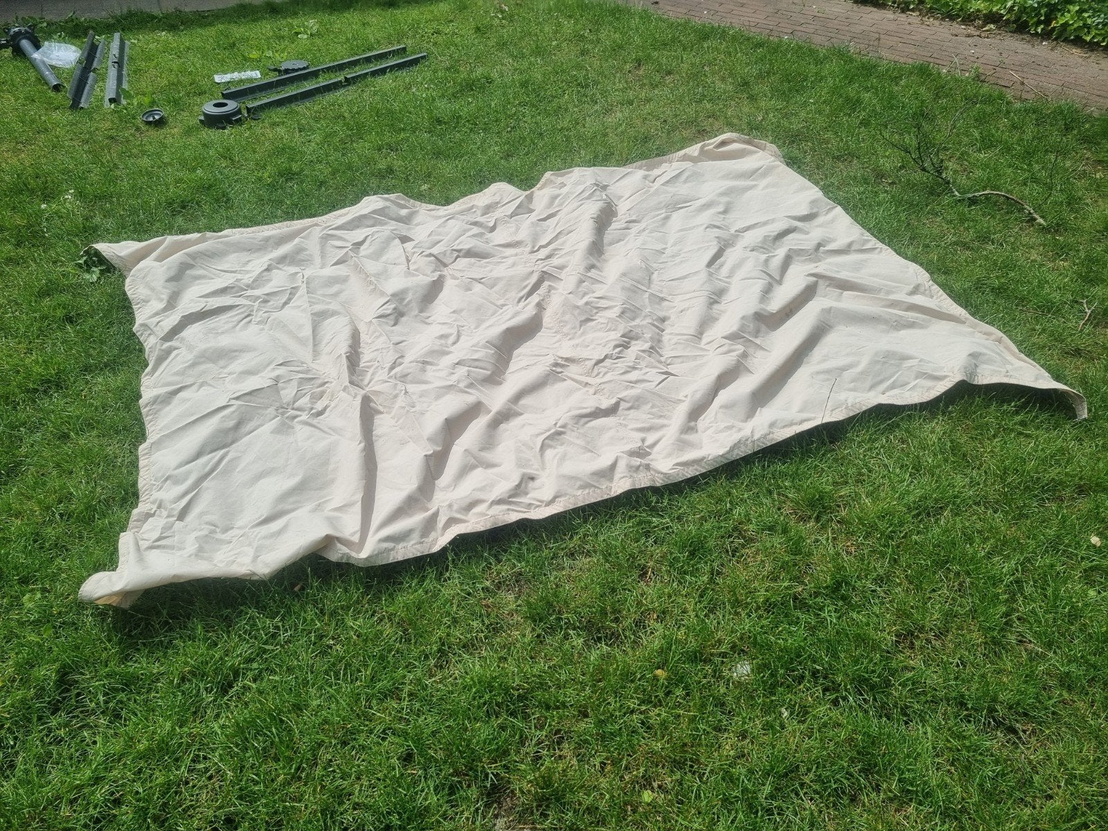 Zonnedoek, Ophalen, Gebruikt, Partytent, Minder dan 2 meter