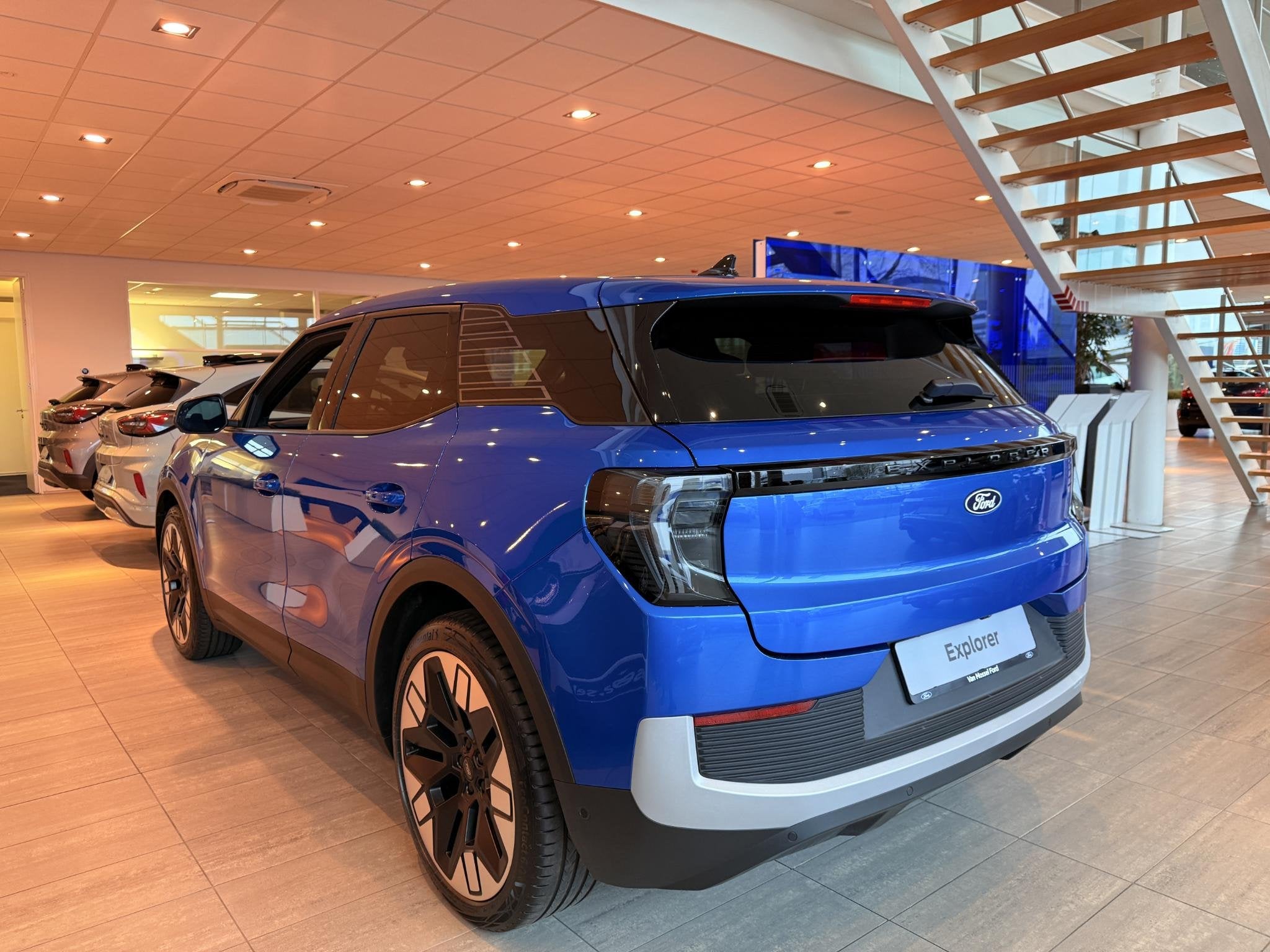 Ford Explorer Premium Extended Range RWD 77 kWh | Panodak |, Automaat, Achterwielaandrijving, Blauw, Explorer