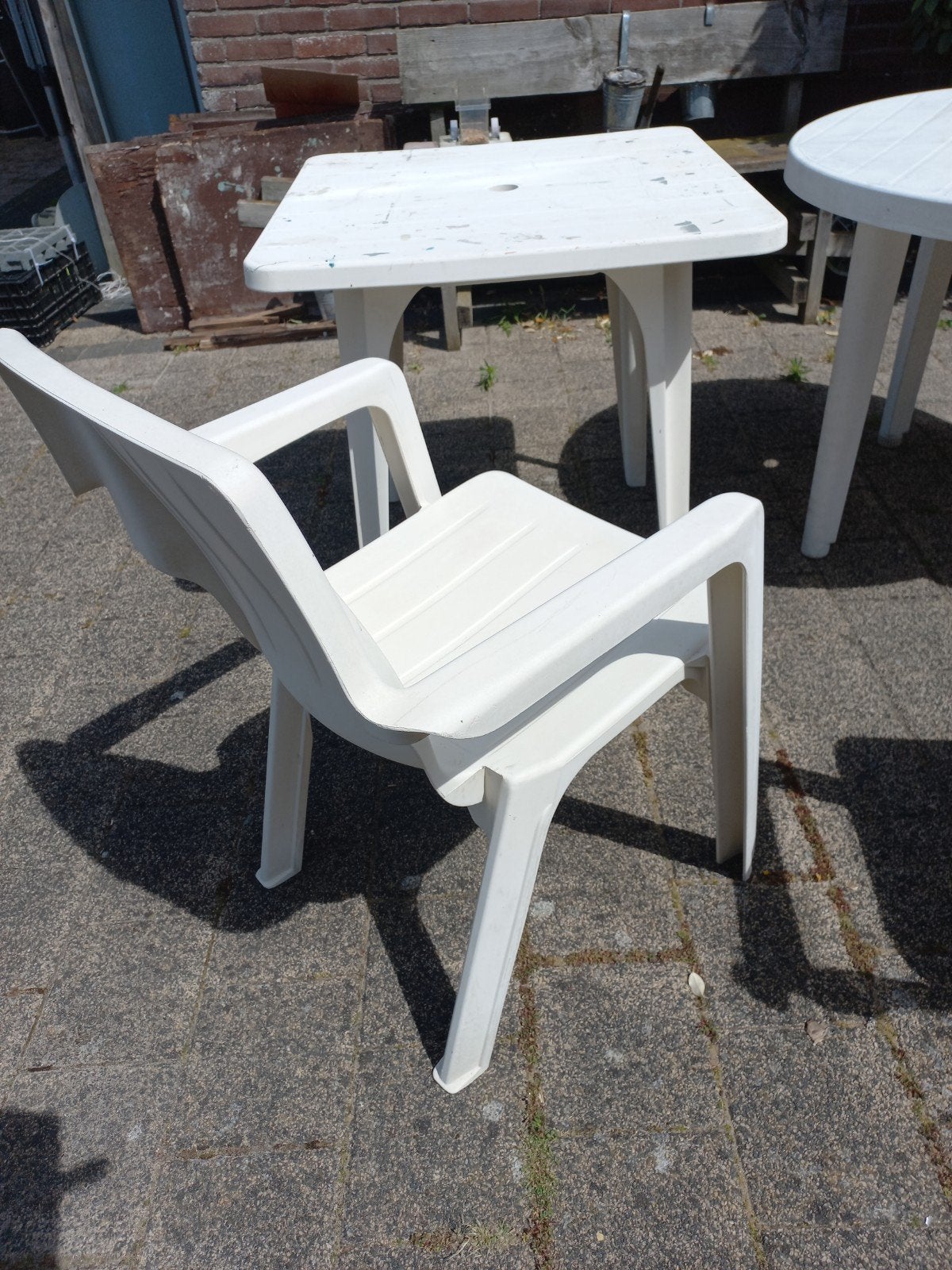 4 Jardin stoelen en 2 tafels, Ophalen, Gebruikt, Kunststof