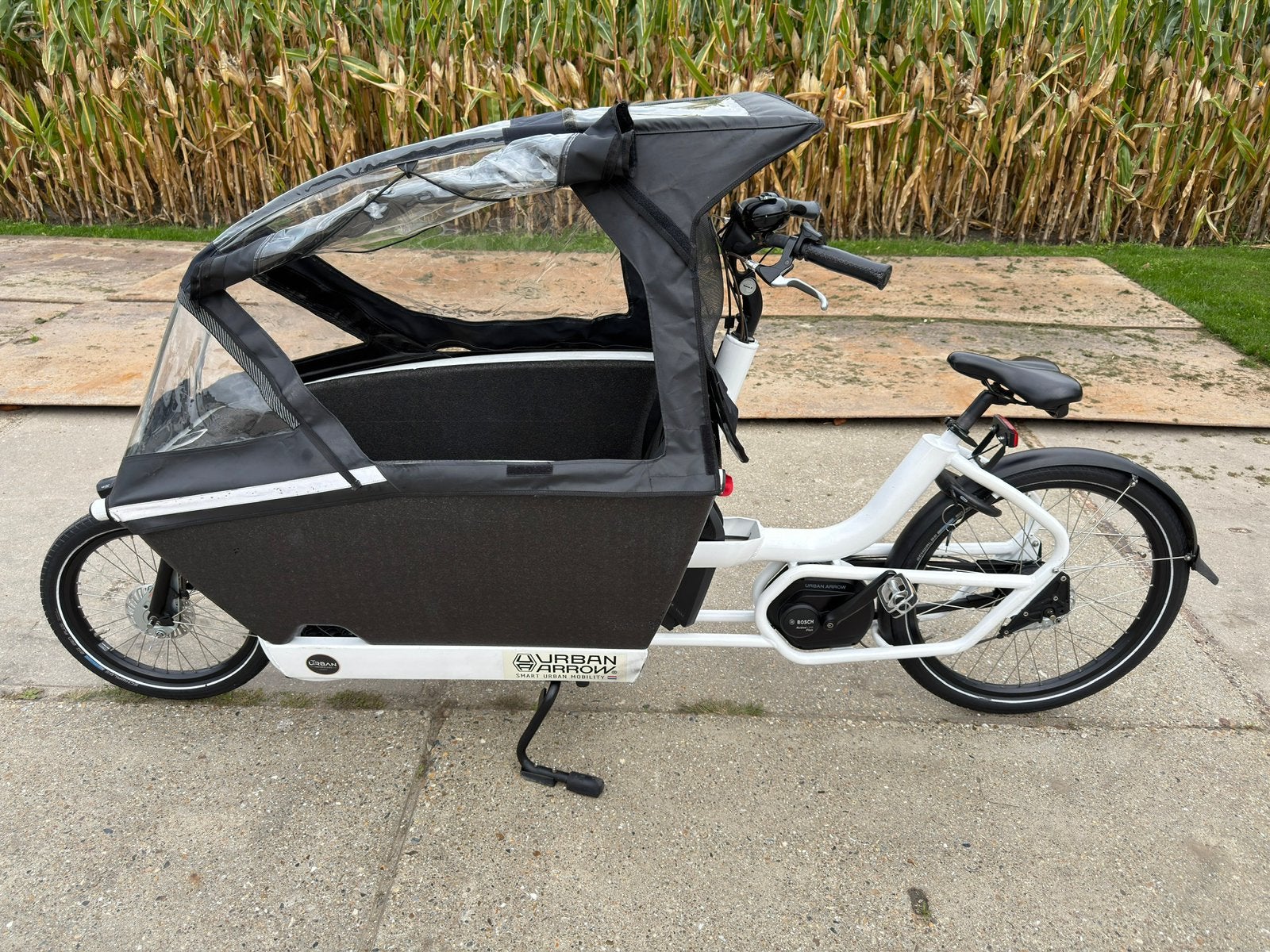 Urban Arrow  bakfiets, Fietsen en Brommers, Amsterdam, Zie internet, Zo goed als nieuw, 2 kinderen