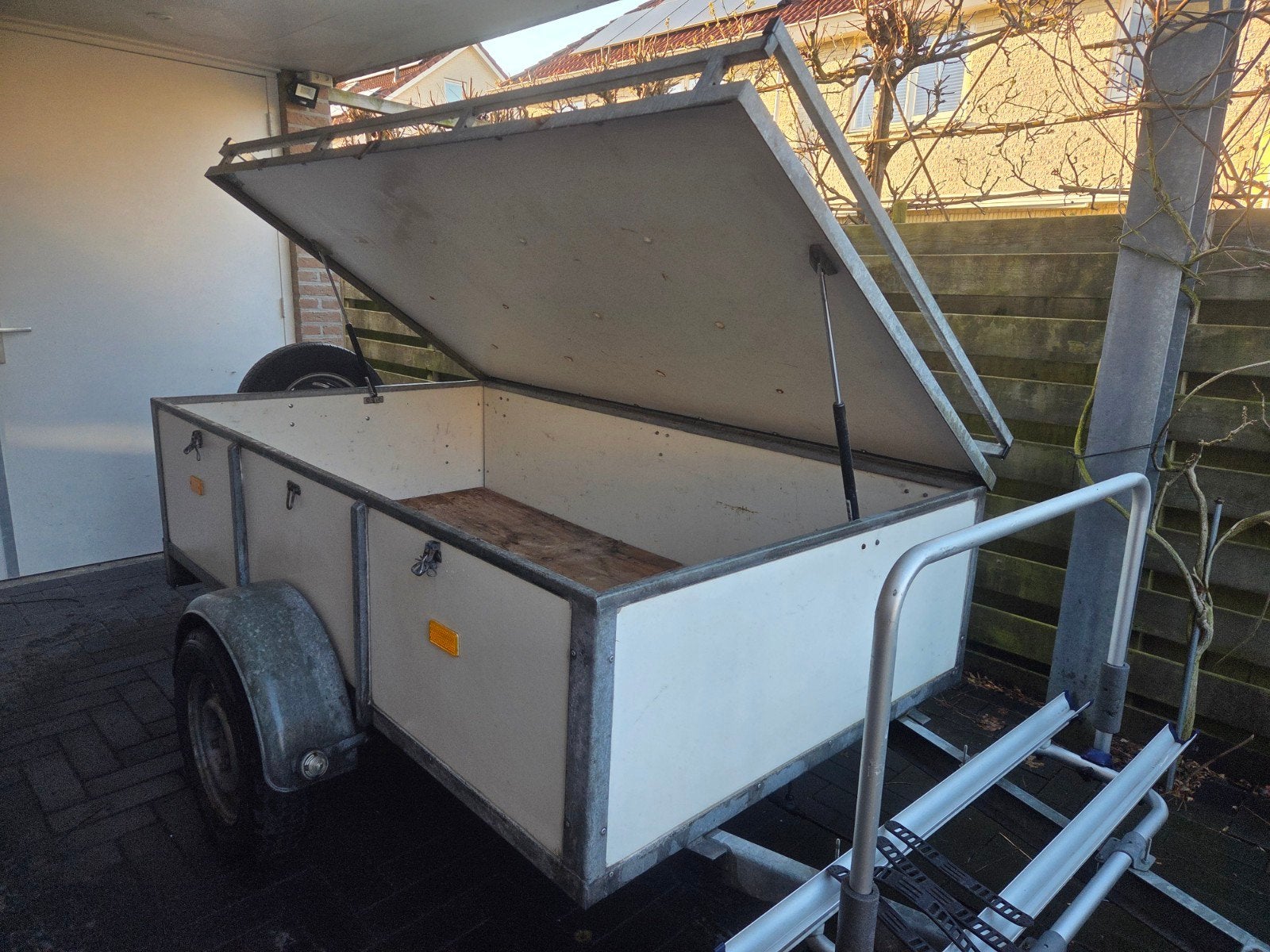 Bagagewagen geremd met fietsendrager en reservewiel, Auto diversen, Aanhangers en Bagagewagens, Ophalen, Gebruikt