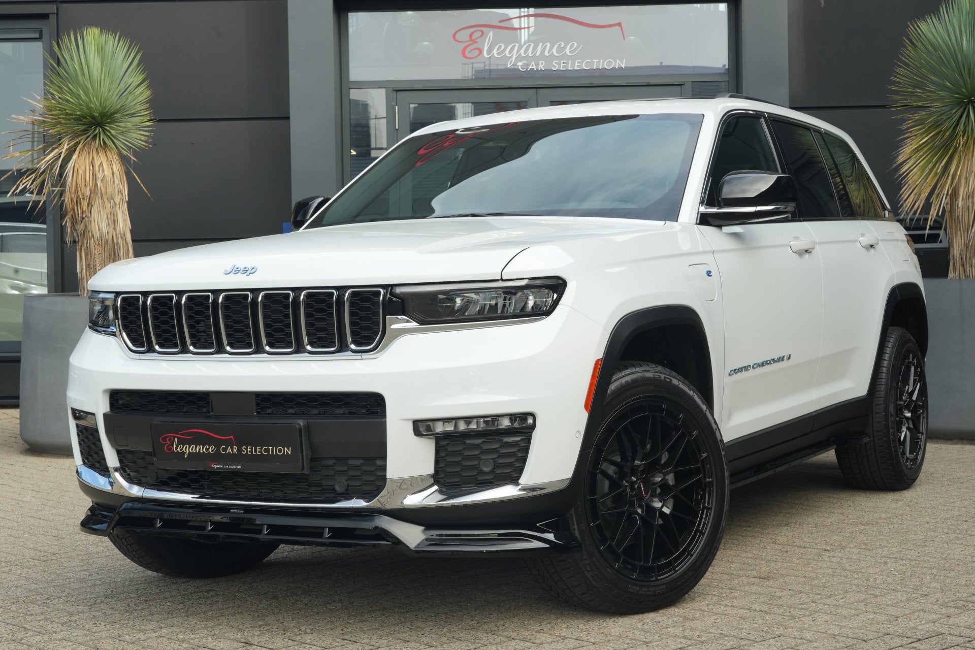 Jeep Grand Cherokee 2.0 Limited 4xe | 381PK | Maxton | Pano, Auto's, Automaat, Zwart, 4 cilinders, 38 km/l