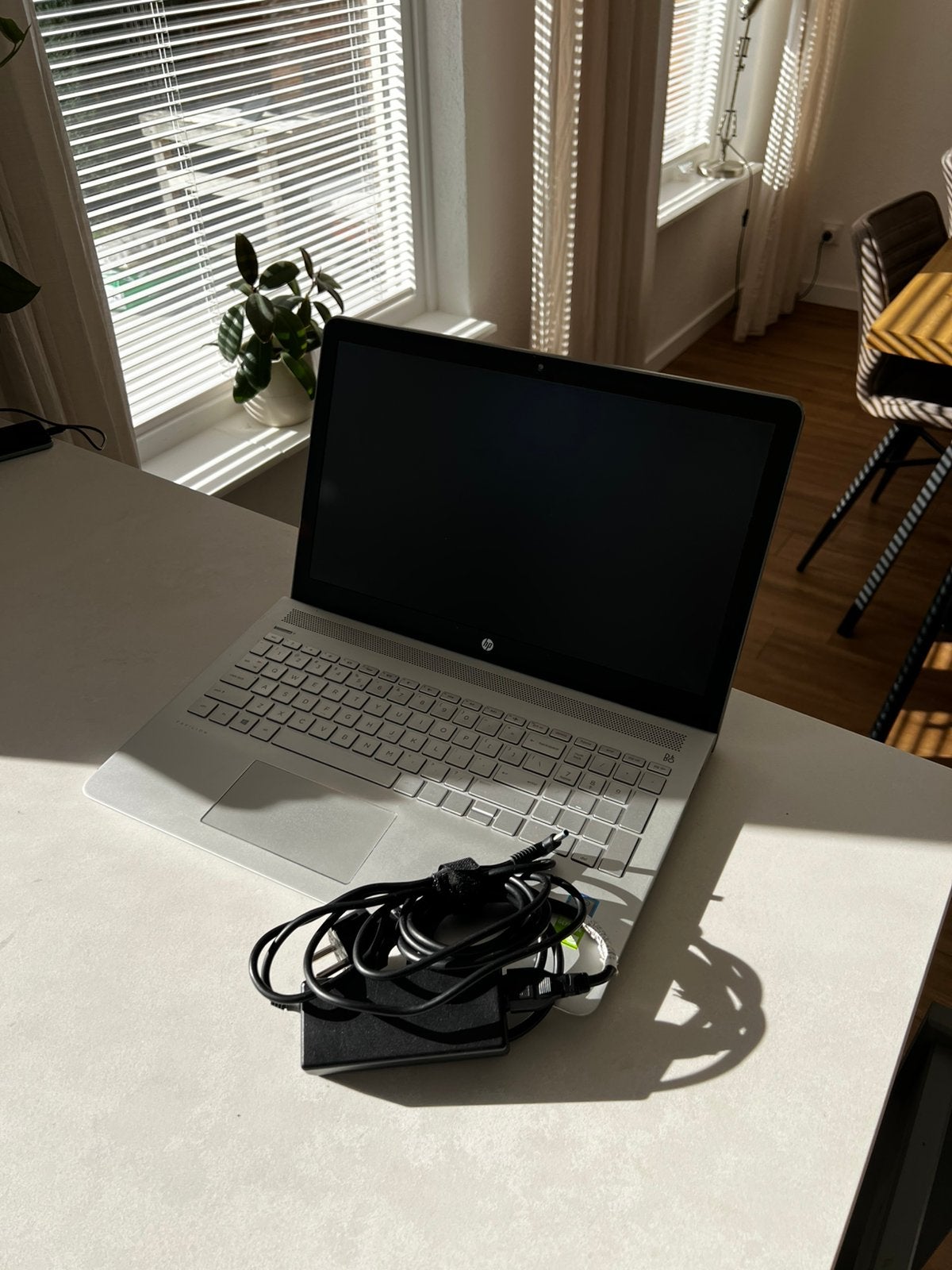 HP Pavillion laptop voor onderdelen (model 15-cc594nd), Computers en Software, Windows Laptops, Ophalen of Verzenden, Zo goed als nieuw
