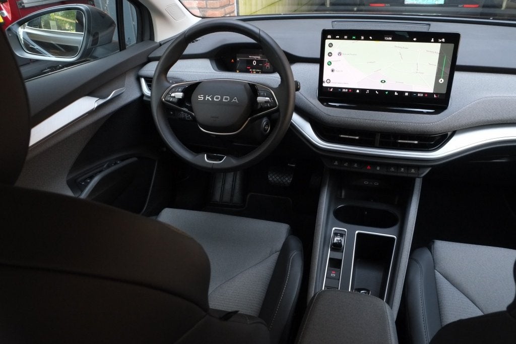Skoda Enyaq 85 Loft | SOH 100% | (bj 2025), Auto's, Skoda, Keurmerk '100% Onderhouden', 12 maanden, 0 cilinders, Leder en Stof