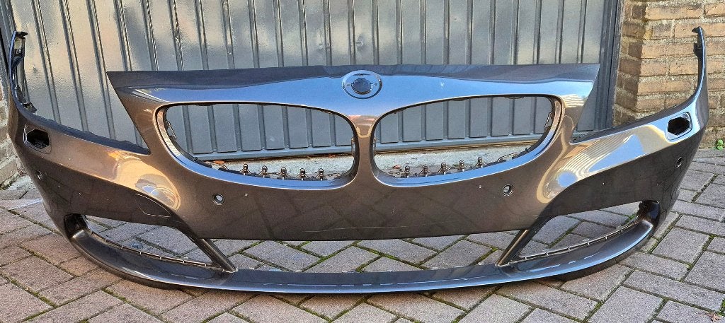 Voorbumper BMW Z4 Roadster E89 pdc + koplampsproeiers, Ophalen, Gebruikt, Voor, Bumper