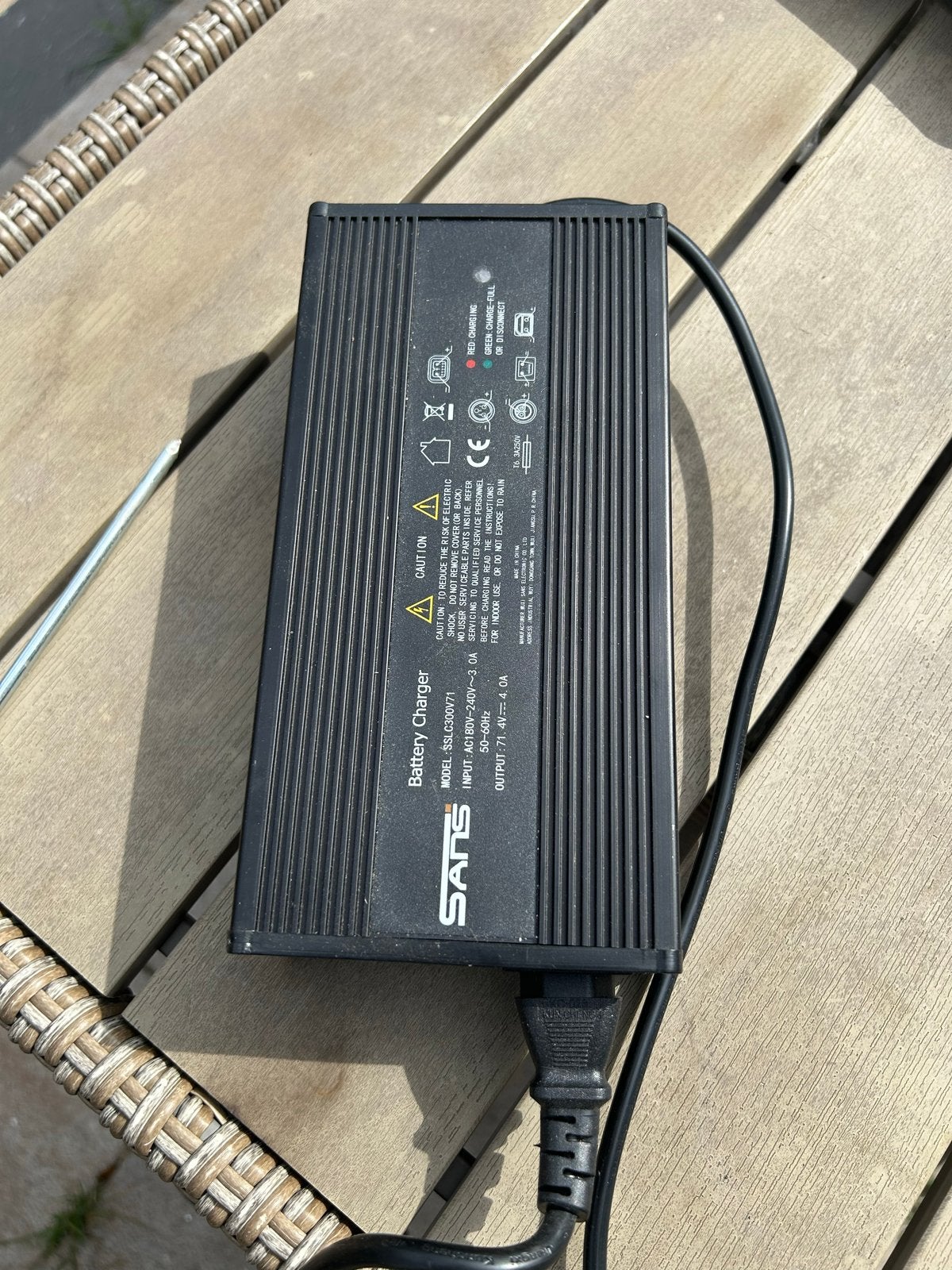 Oplader elektrische scooter - SANS SSL C300V71, Ophalen of Verzenden, Gebruikt