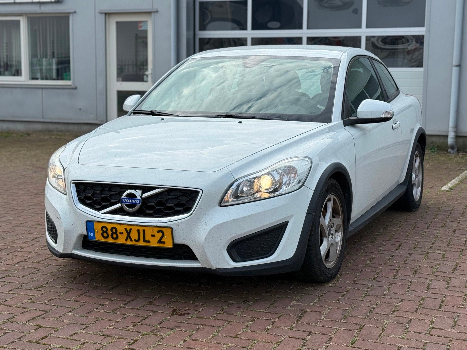 Volvo C30 1.6 D2 Advantage Export, Auto's, Voorwielaandrijving, Gebruikt, Zwart, 4 cilinders