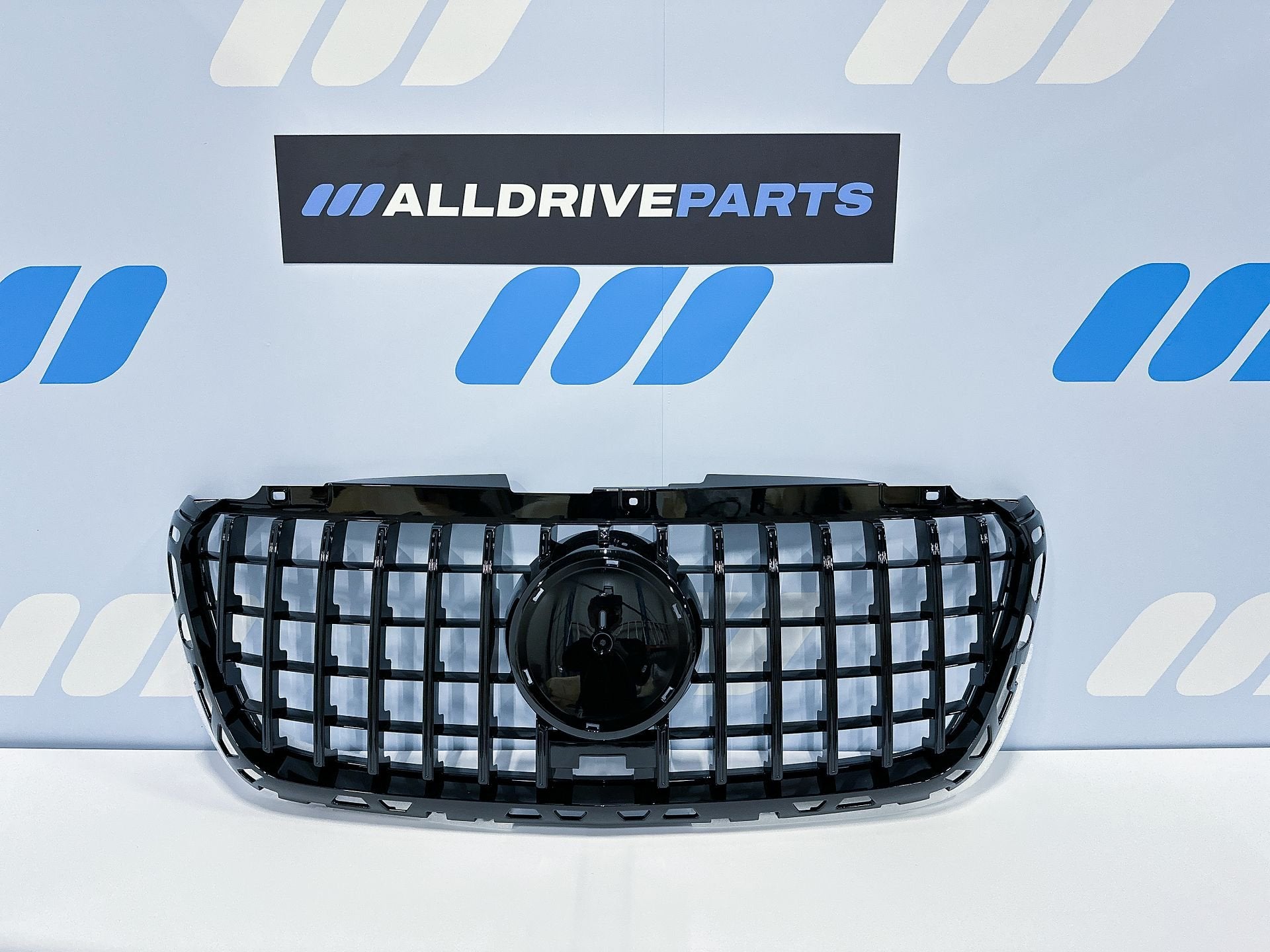 Mercedes Sprinter W907 Sport Look front Grill Glanzend Zwart, Auto-onderdelen, -, -, Nieuw, Ophalen of Verzenden