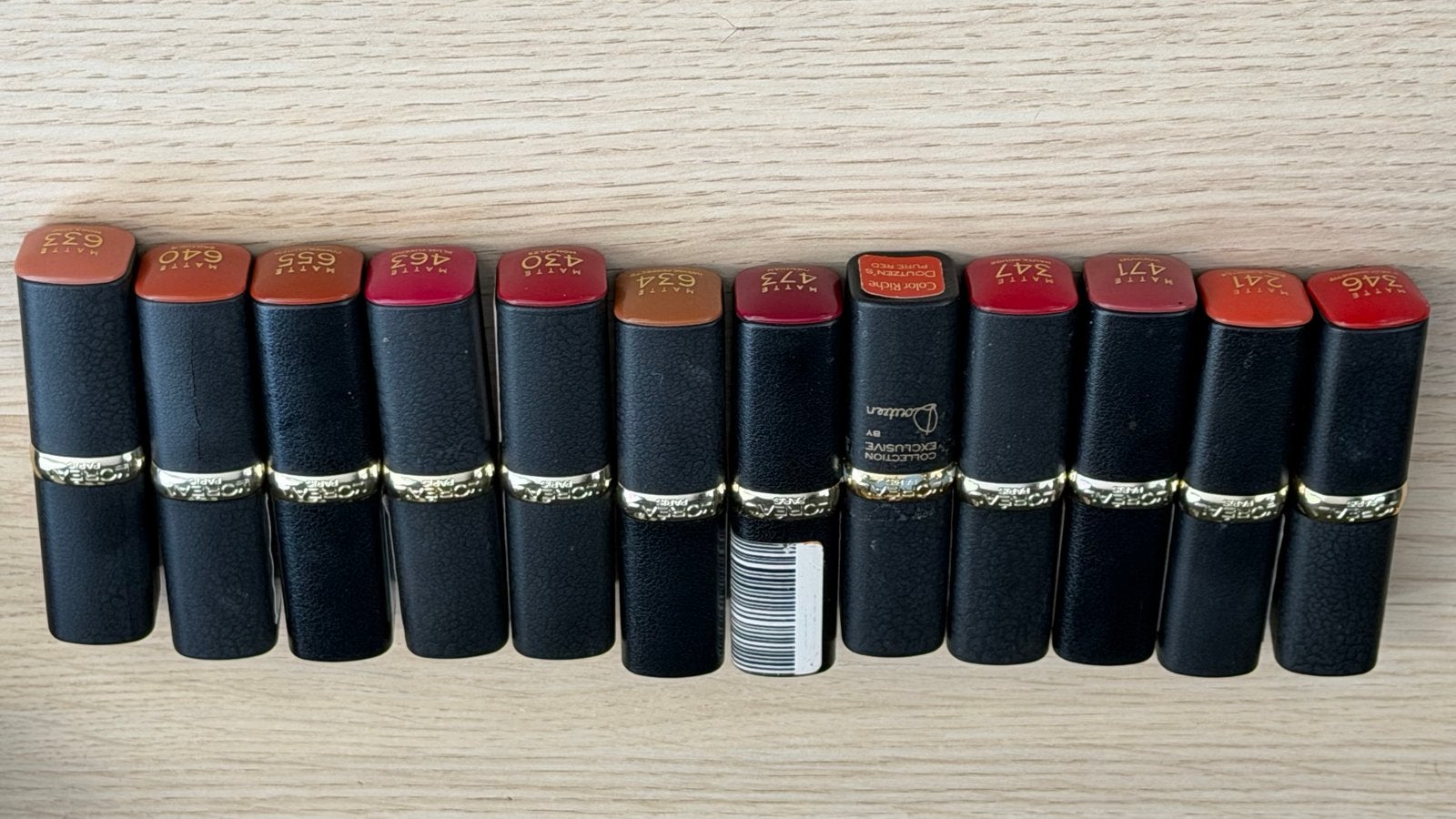 L'Oréal Lipsticks: 1 Color Riche, 11 Matte (Gebruikt), Gebruikt, Ophalen of Verzenden, Make-up, Overige kleuren