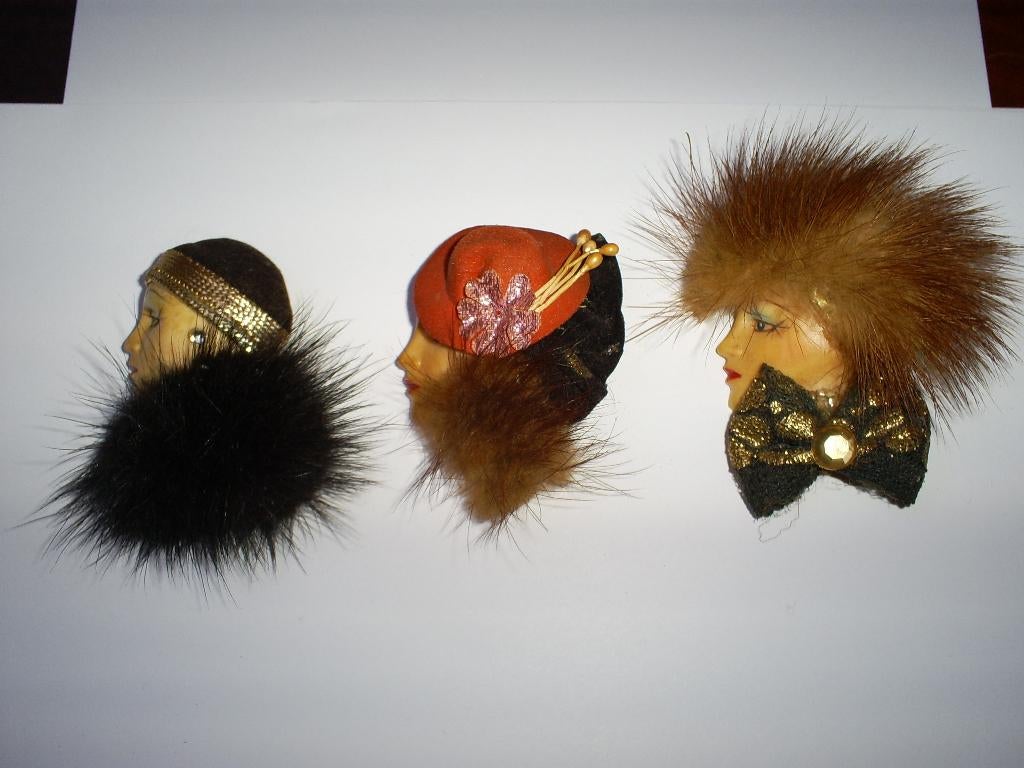 Lady face fur flappers broches 3 stuks, Ophalen of Verzenden