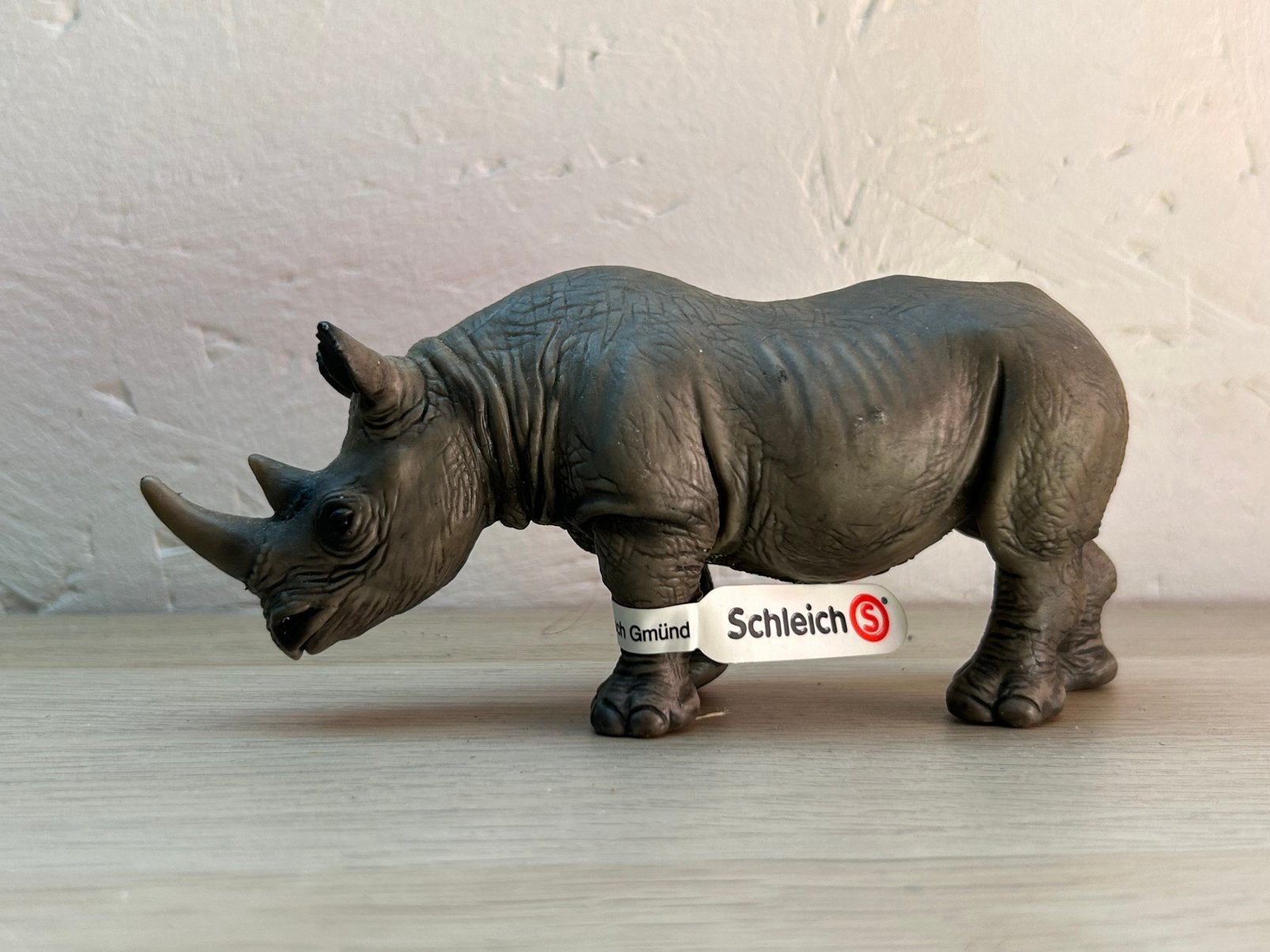 Schleich neushoorn nieuw, Ophalen of Verzenden, Zo goed als nieuw, Paard, Beeldje of Figuurtje