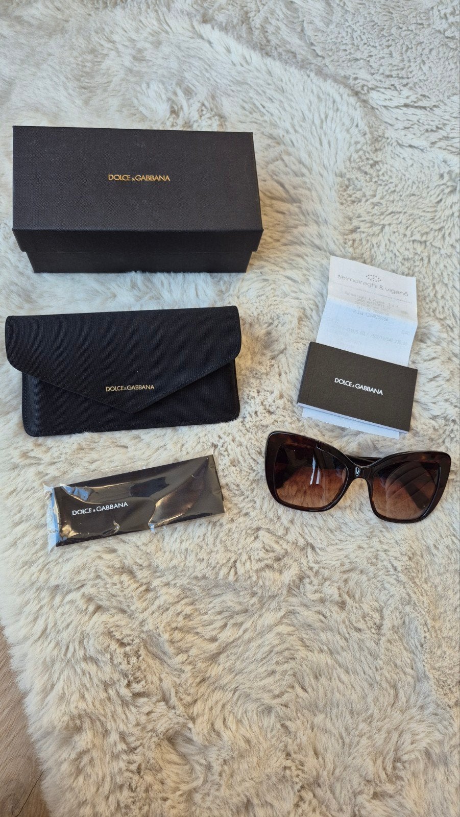 Dolce &  gabbana zonnebril, Zonnebril, Bruin, Ophalen of Verzenden, Zo goed als nieuw