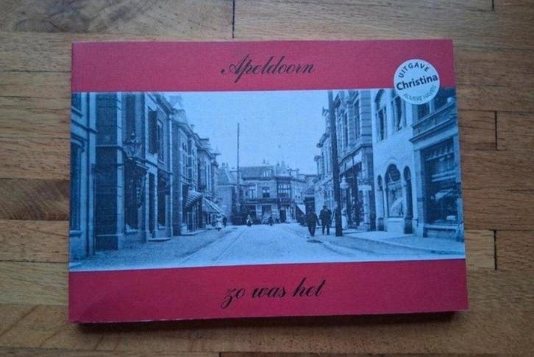 Apeldoorn zo was het
Geschiedenis fotoboek en verhalen, Ophalen of Verzenden, Zo goed als nieuw