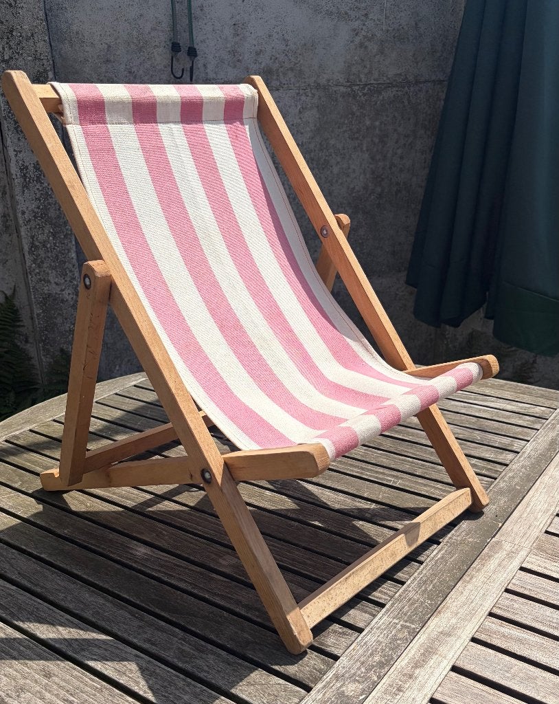 Vintage houten kinder strandstoel stoeltje ligstoel, Ophalen, Zo goed als nieuw