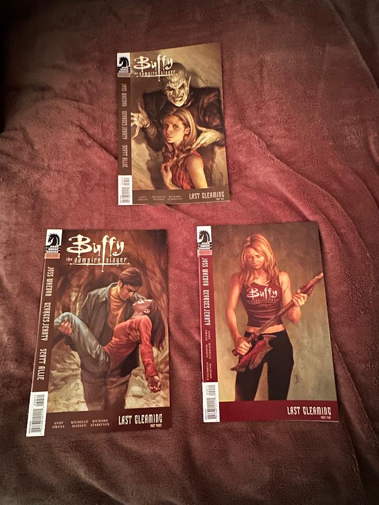 Buffy the Vampire Slayer Last gleaming 2, 3 en 5 comics, Boeken, Strips | Comics, Meerdere comics, Ophalen of Verzenden, Zo goed als nieuw