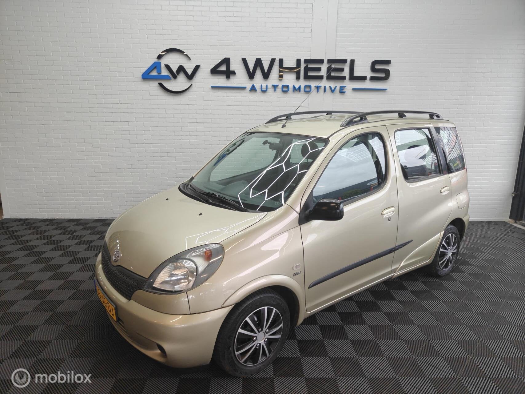 Toyota Yaris Verso 1.3-16V VVT-i Sol, Auto's, 1299 cc, 86 pk, 4 cilinders, 400 kg