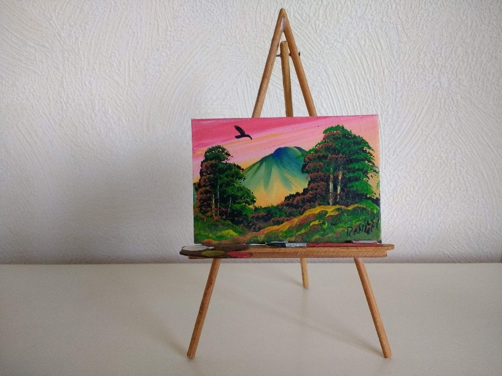 Miniatuur schilderij op schildersezel landschap met vulkaan, Antiek en Kunst, Ophalen of Verzenden, Handgeschilderd