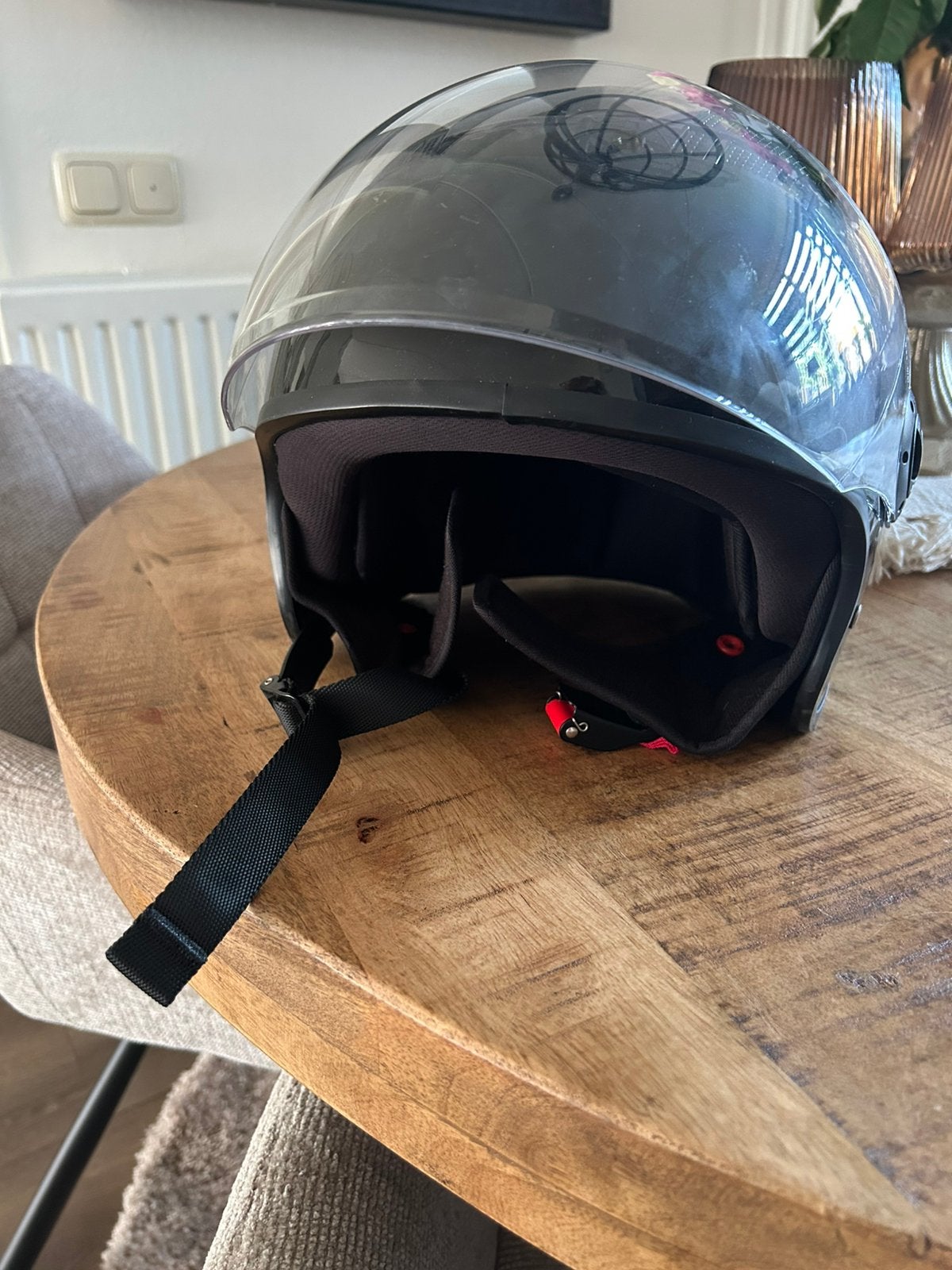 Goede helm, Fietsen en Brommers, Brommerhelmen, Ophalen, Zo goed als nieuw, Medium