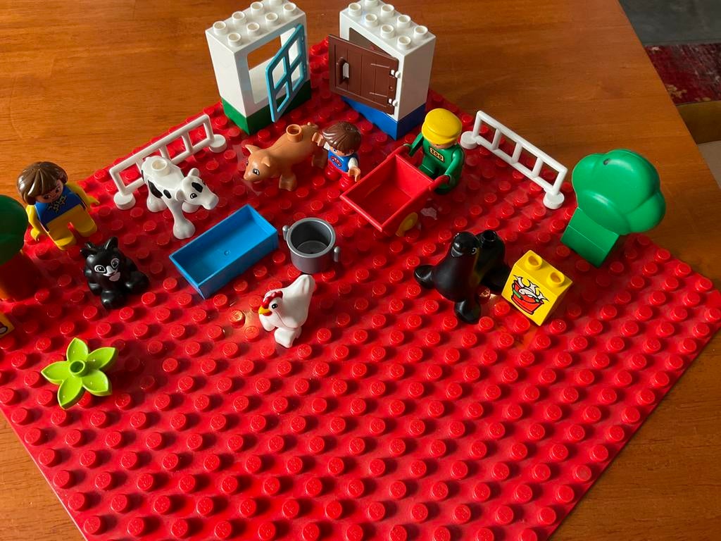 Duplo kinderboerderij met onderplaat, Kinderen en Baby's, Speelgoed | Duplo en Lego, Gebruikt, Overige thema's, Ophalen of Verzenden